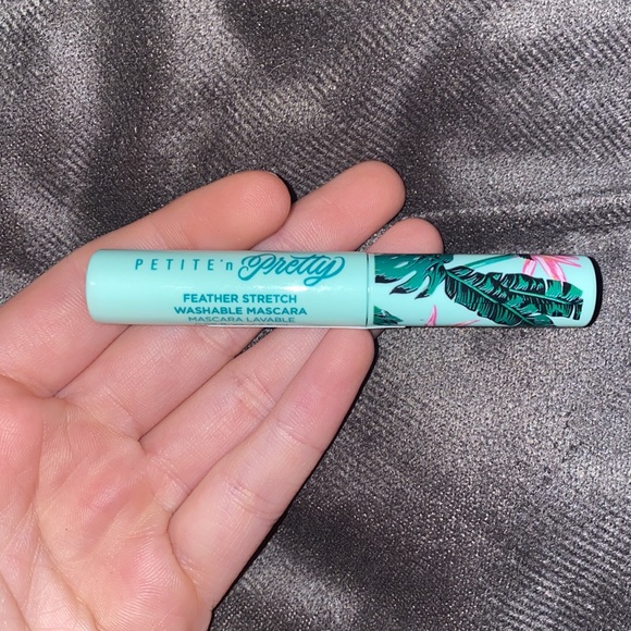 🌷4 piece Brand new Makeup bundle! - Picture 6 of 9